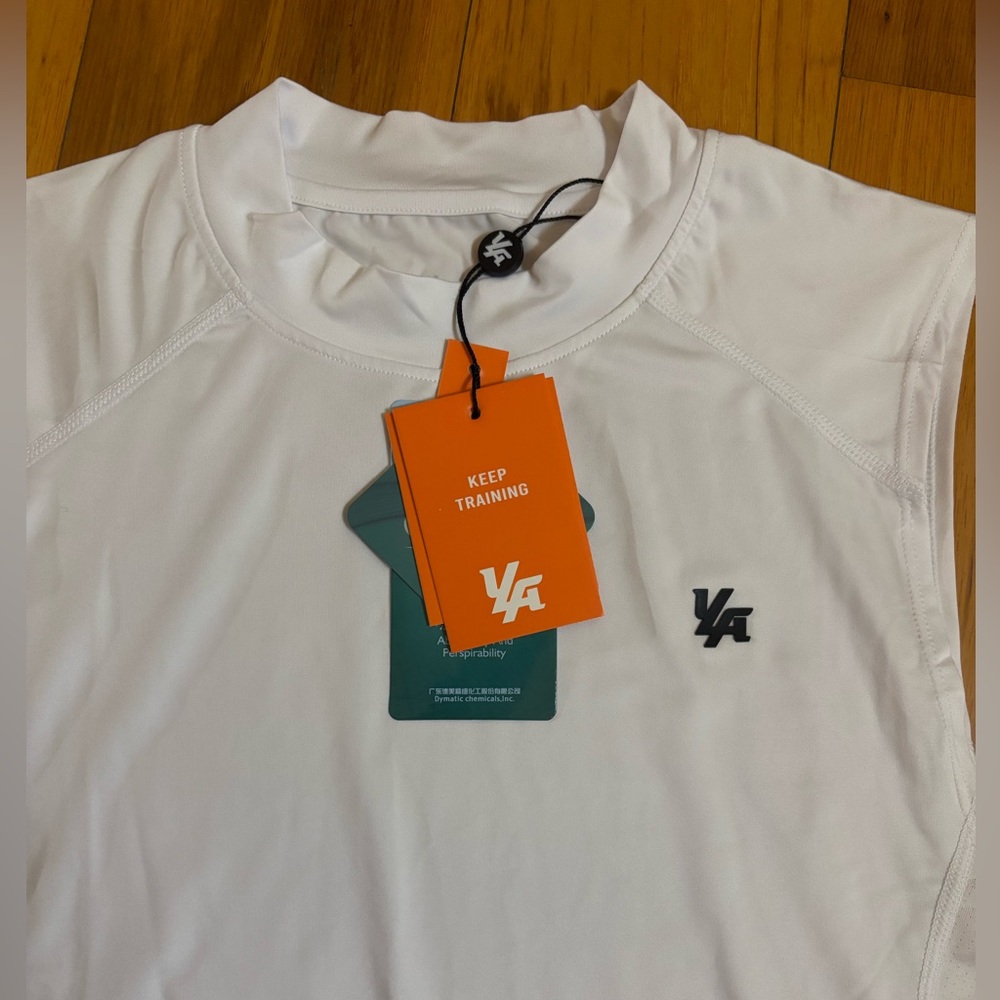 YoungLA Stealth Compression Cut-Off - Picture 3 of 5